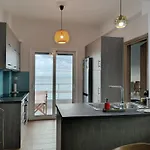 Apartment Retreat In Town