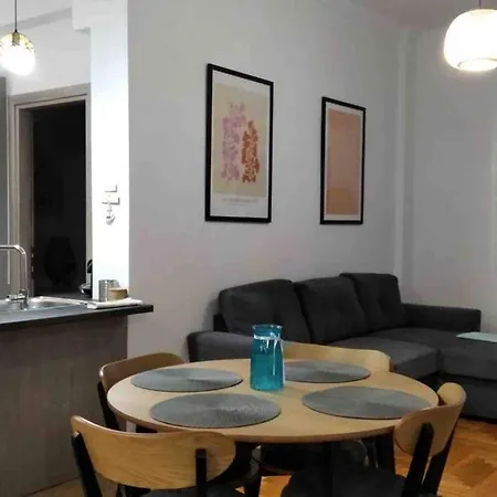Retreat In Town Apartment