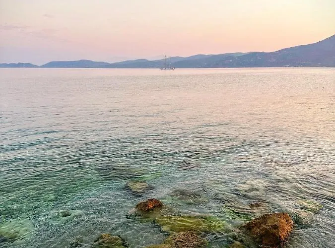 아파트 Retreat In Town Corinth